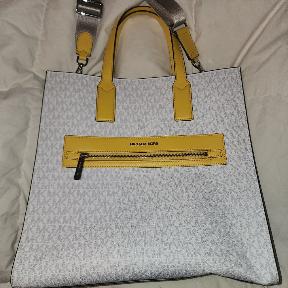 Authentic Michael Kors - image 1